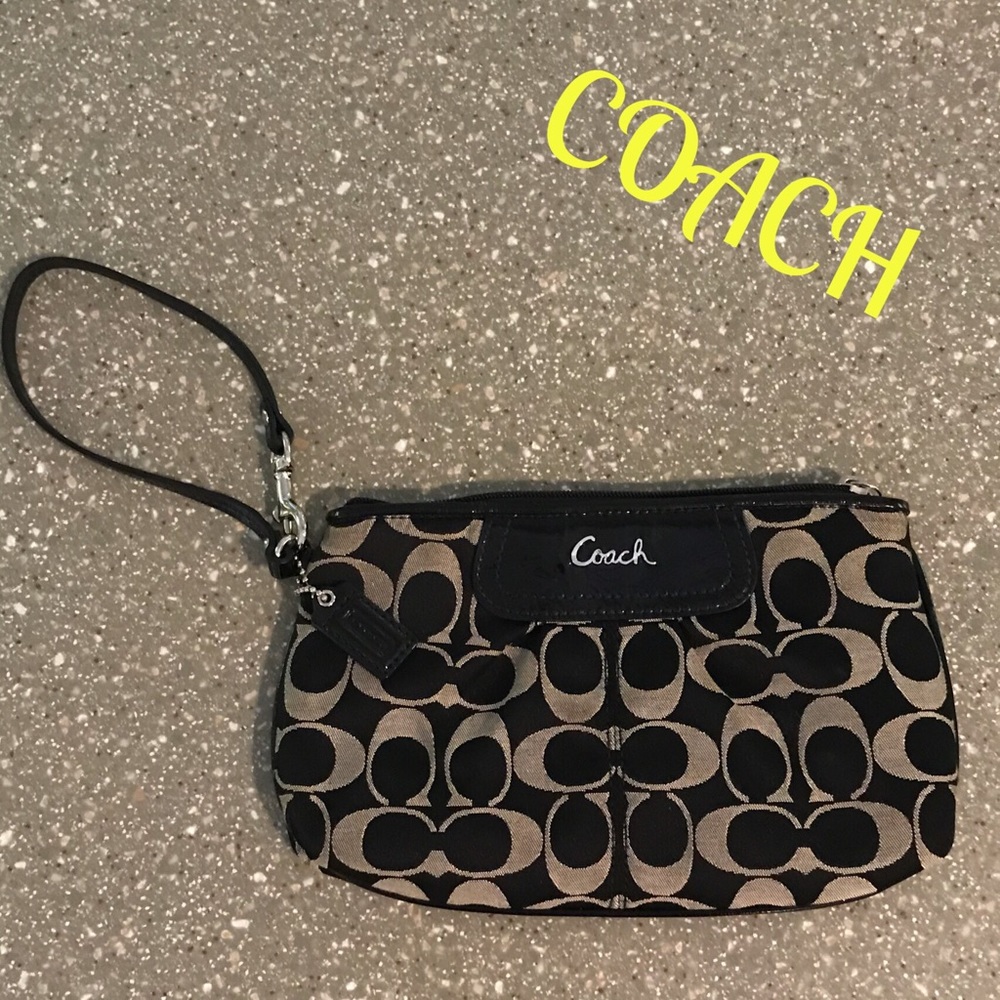 Large Coach Wristlet
